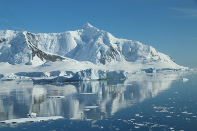Spiegelung – Ulrike Greeb