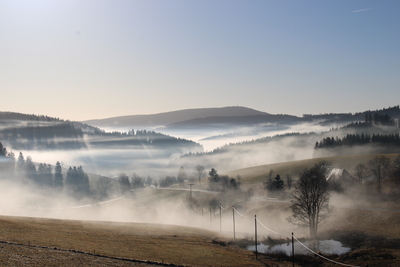 Tanz der Schatten in verborgenen Schleiern – Hanna Faller